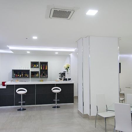 Hotel Regina Caserta Esterno foto
