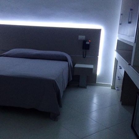 Hotel Regina Caserta Esterno foto