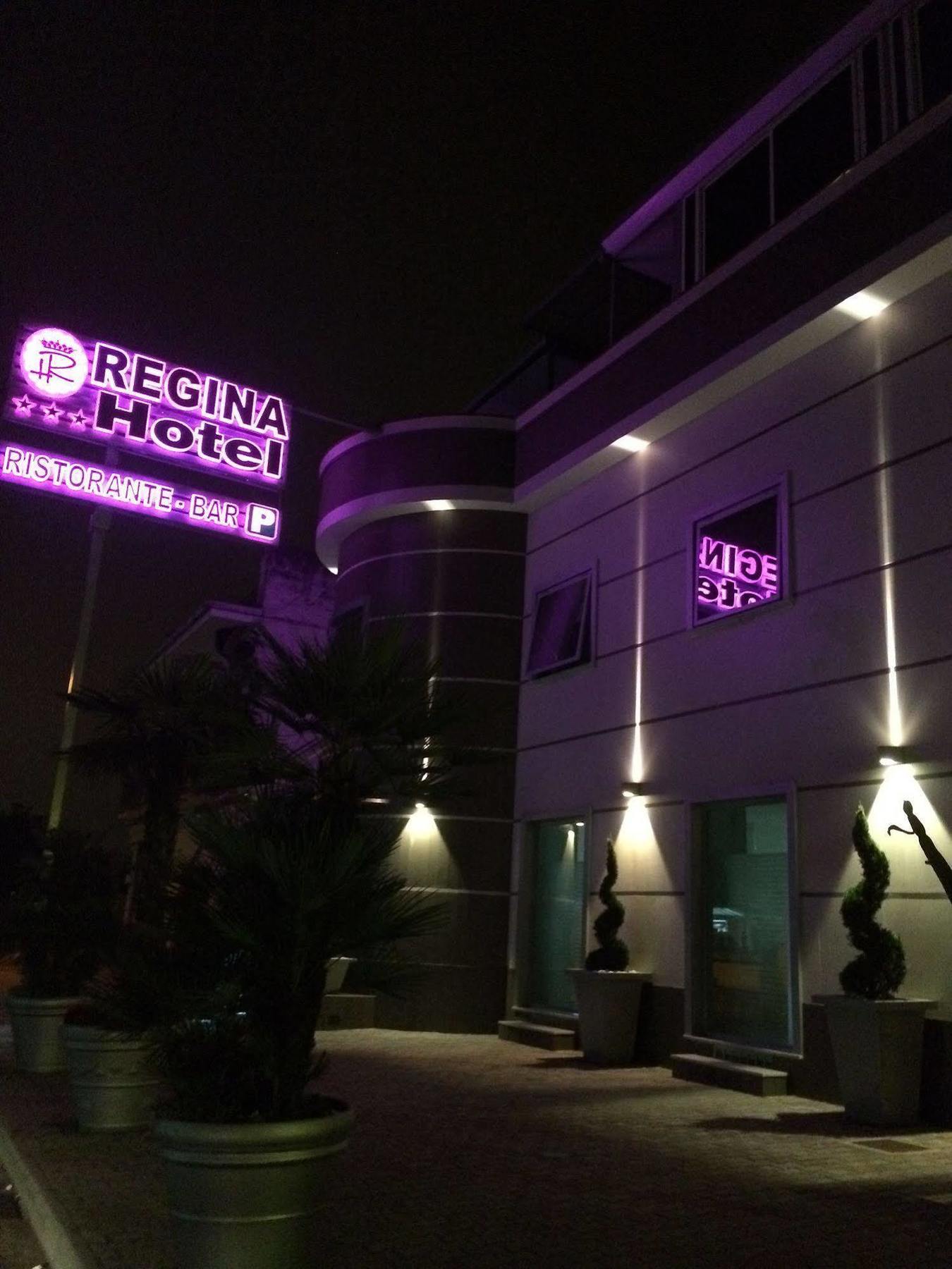 Hotel Regina Caserta Esterno foto