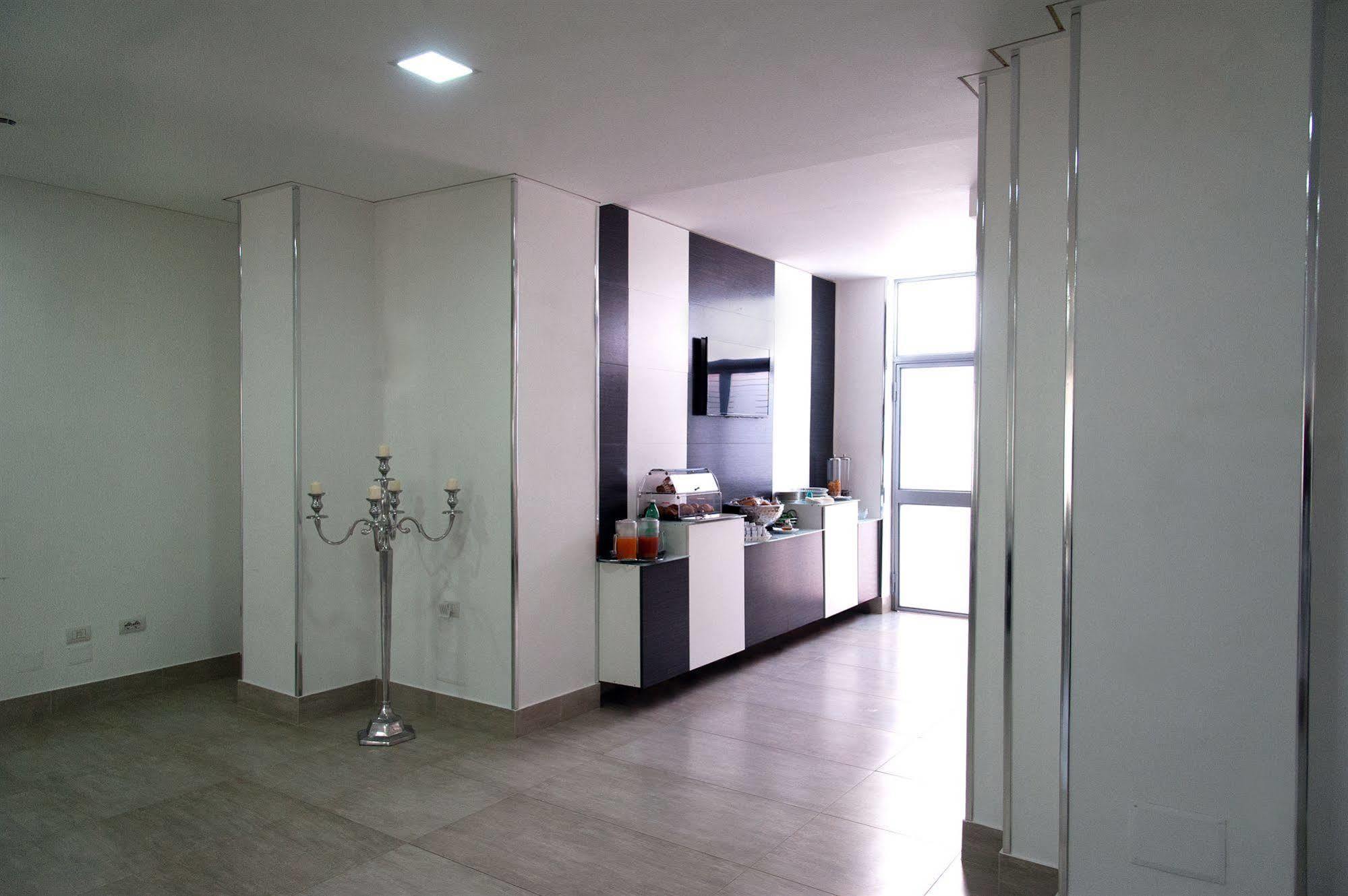 Hotel Regina Caserta Esterno foto