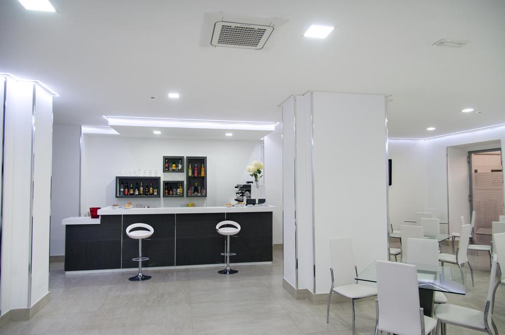 Hotel Regina Caserta Esterno foto